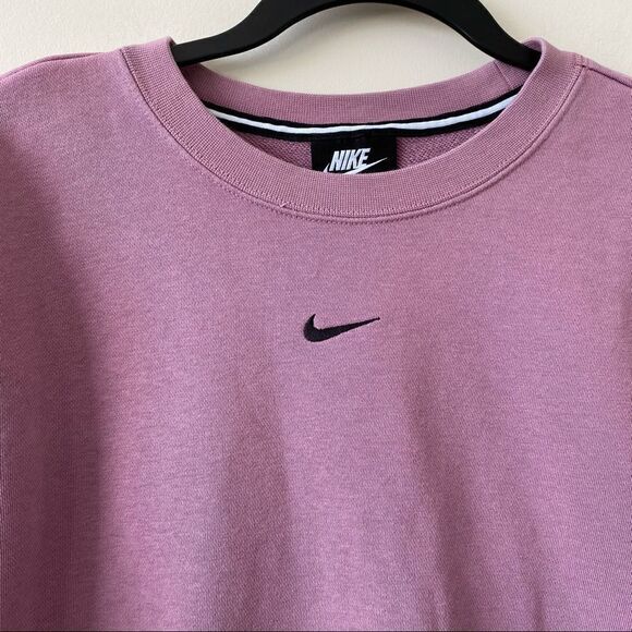 NIKE-CREW Logo Tape Pullover Sweatshirt - Picture 6 of 11